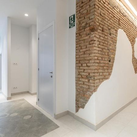 Apt With Antique Floor & Lots Of Sun Light Valencia Exterior foto